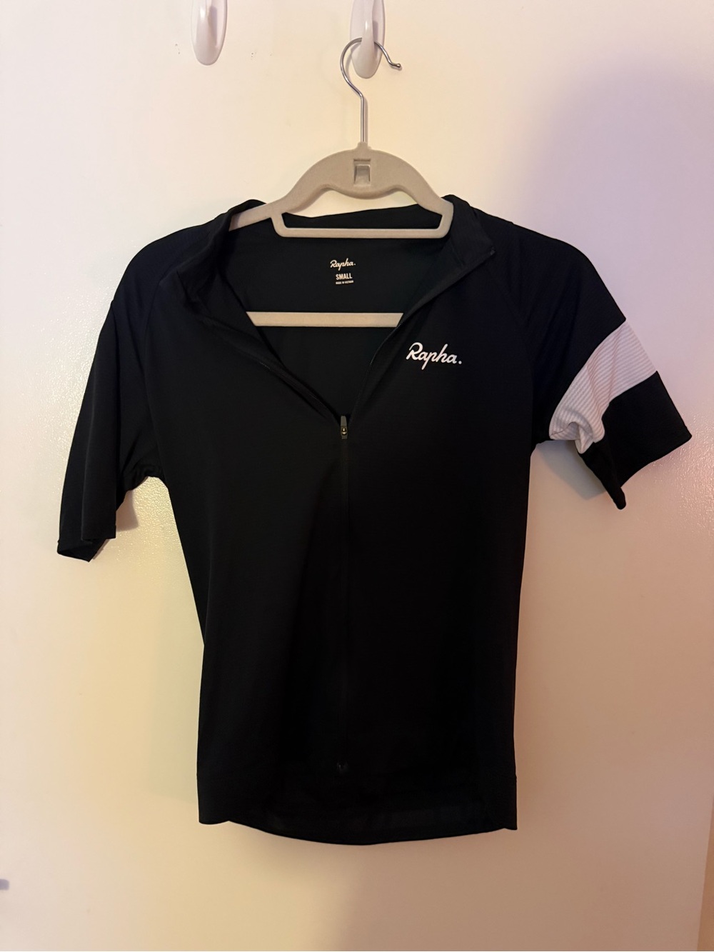 Rapha Women's Black Jersey with White Sleeve Stripe